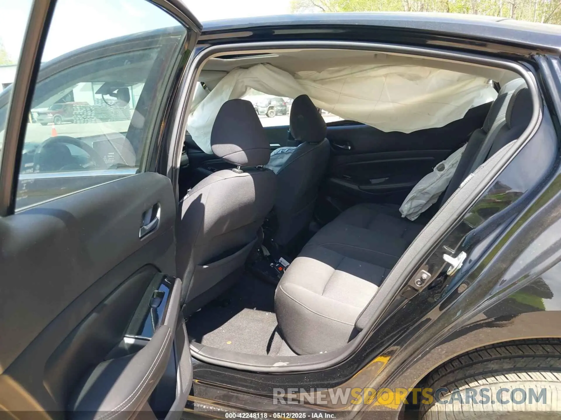 8 Photograph of a damaged car 1N4BL4DW9LC267149 NISSAN ALTIMA 2020