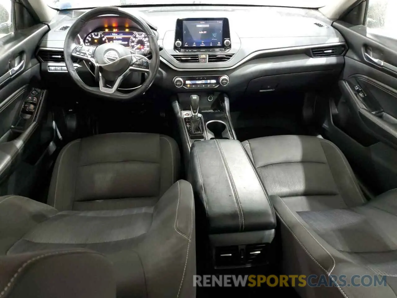 8 Фотография поврежденного автомобиля 1N4BL4DWXLC241708 NISSAN ALTIMA 2020