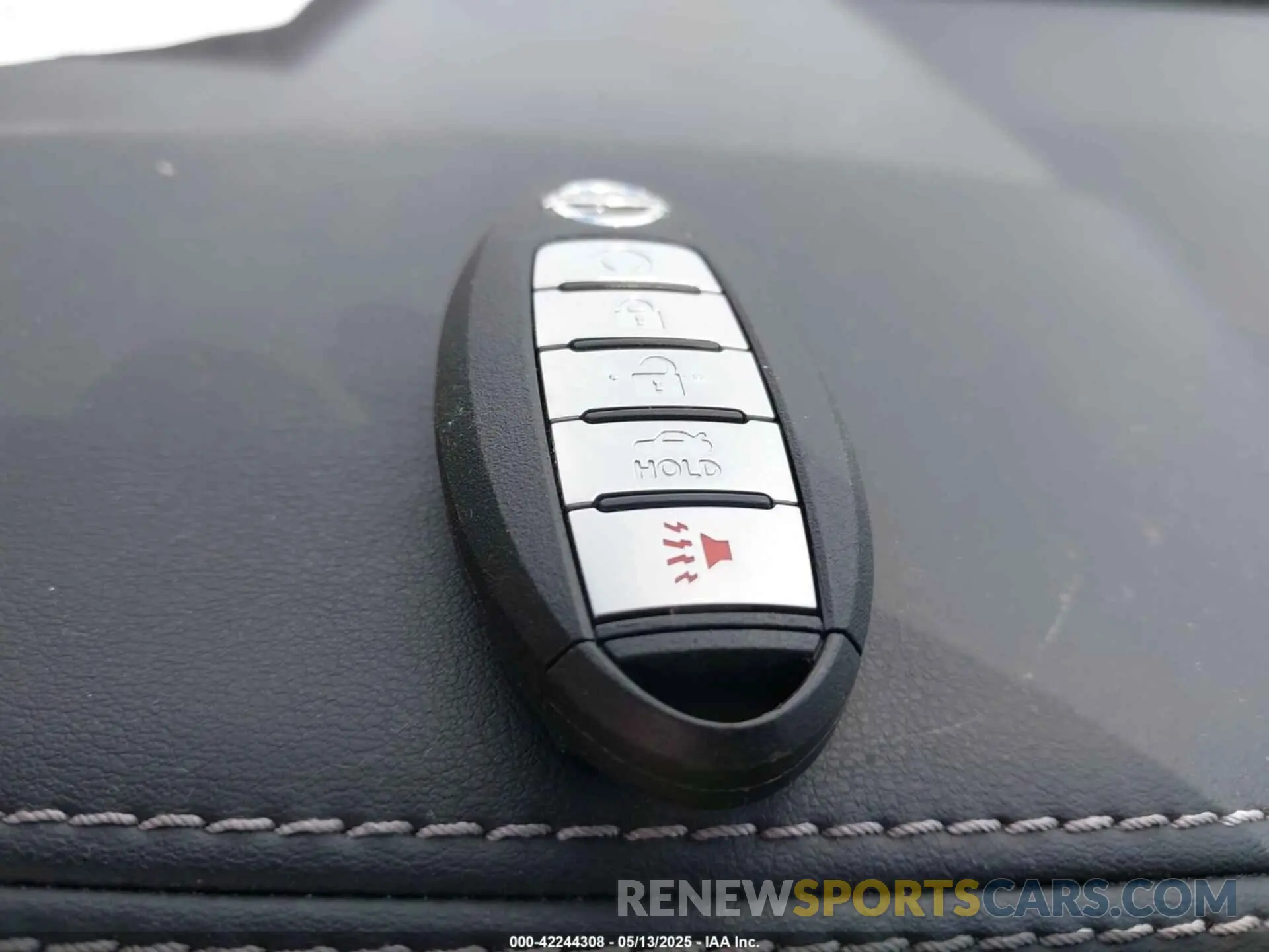 11 Photograph of a damaged car 1N4BL4EV1LC141566 NISSAN ALTIMA 2020