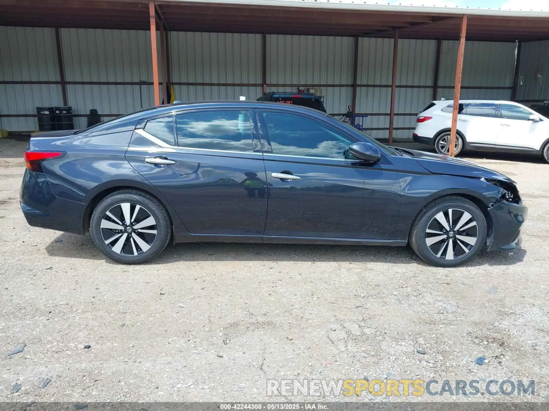 14 Photograph of a damaged car 1N4BL4EV1LC141566 NISSAN ALTIMA 2020