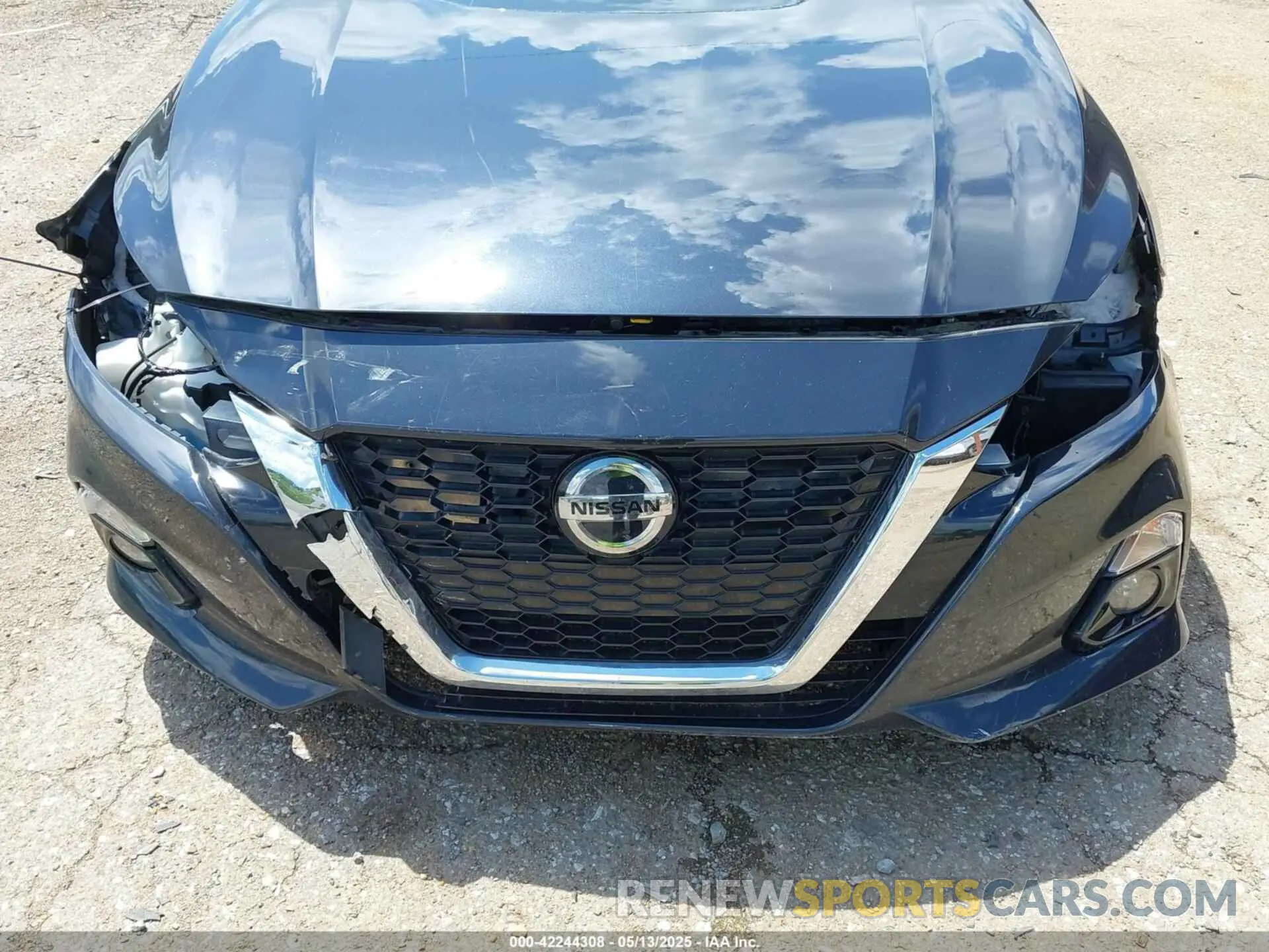 6 Photograph of a damaged car 1N4BL4EV1LC141566 NISSAN ALTIMA 2020