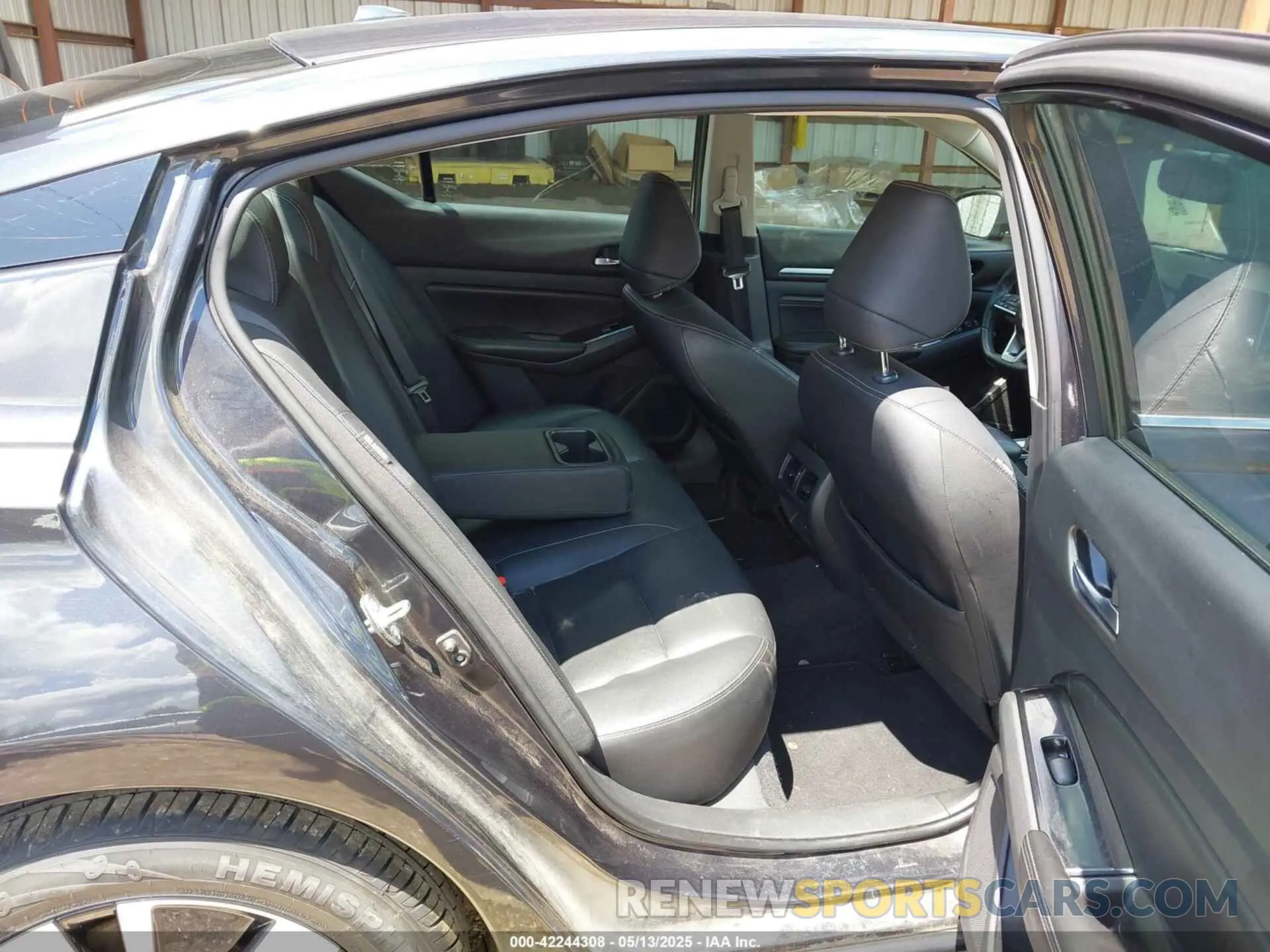 8 Photograph of a damaged car 1N4BL4EV1LC141566 NISSAN ALTIMA 2020