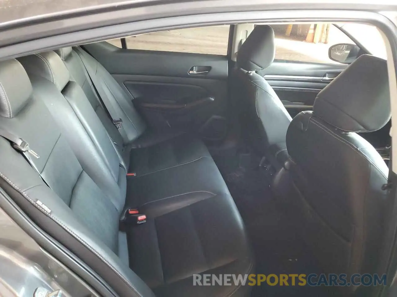 11 Photograph of a damaged car 1N4BL4EV1LC147383 NISSAN ALTIMA 2020