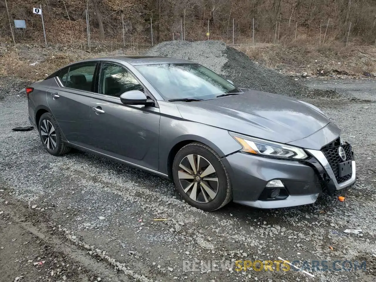 4 Photograph of a damaged car 1N4BL4EV1LC162143 NISSAN ALTIMA 2020