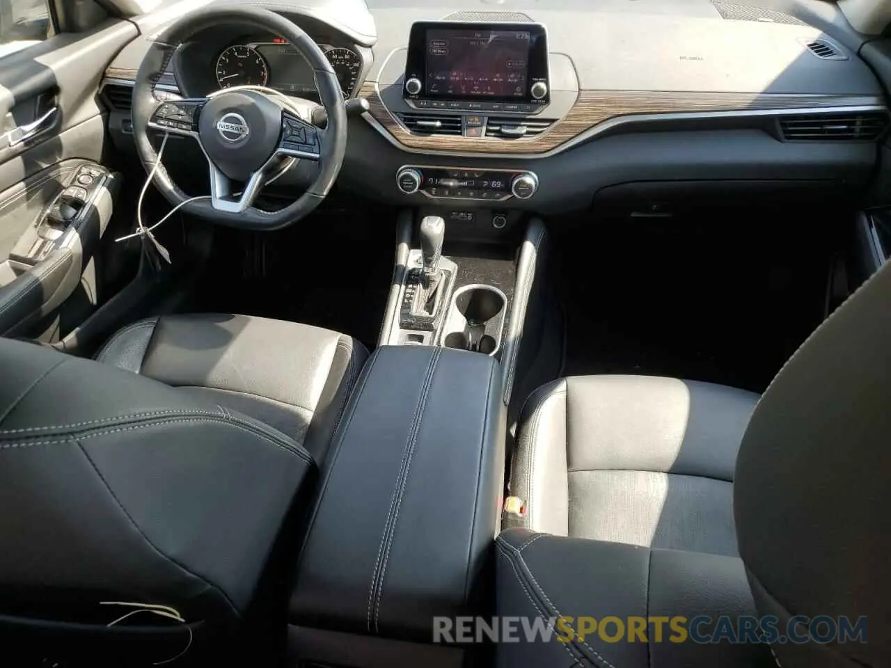 8 Photograph of a damaged car 1N4BL4EV1LC162465 NISSAN ALTIMA 2020