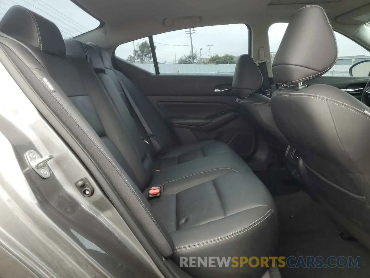11 Photograph of a damaged car 1N4BL4EV1LC187124 NISSAN ALTIMA 2020