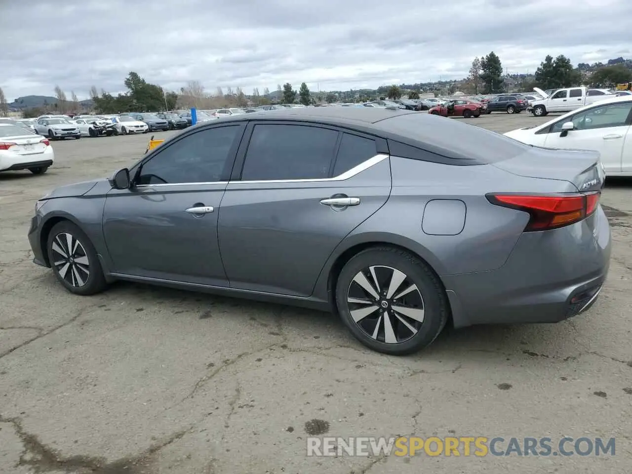 2 Photograph of a damaged car 1N4BL4EV1LC187124 NISSAN ALTIMA 2020