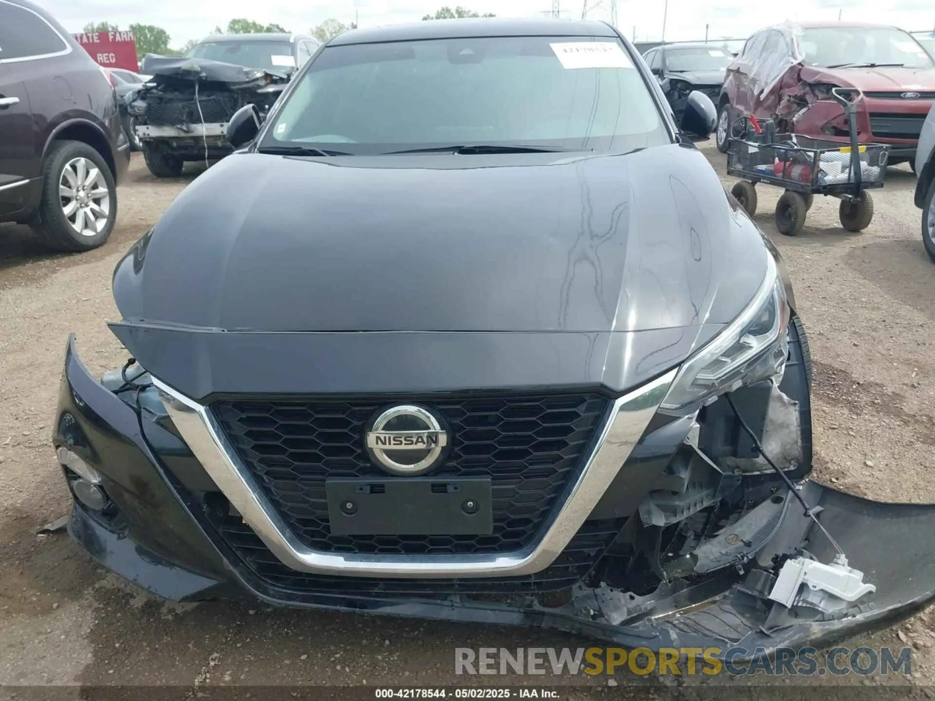 13 Photograph of a damaged car 1N4BL4EV1LC229811 NISSAN ALTIMA 2020