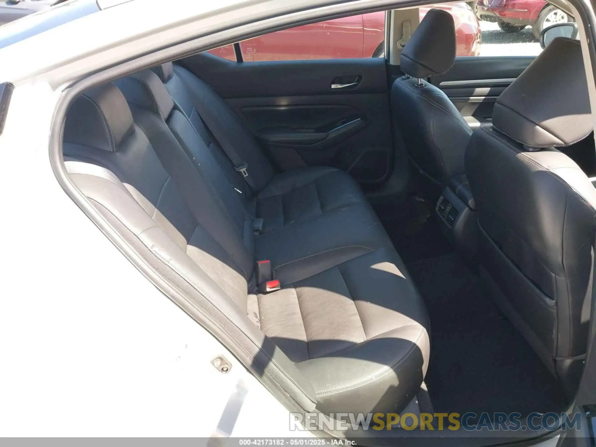 8 Photograph of a damaged car 1N4BL4EV1LC231820 NISSAN ALTIMA 2020