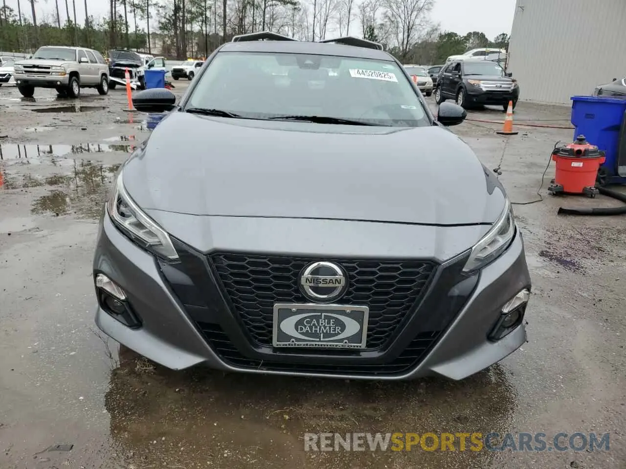 5 Photograph of a damaged car 1N4BL4EV2LC153970 NISSAN ALTIMA 2020