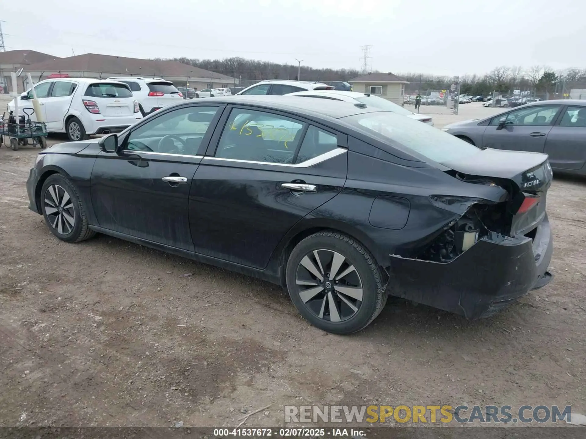 3 Фотография поврежденного автомобиля 1N4BL4EV2LC233639 NISSAN ALTIMA 2020