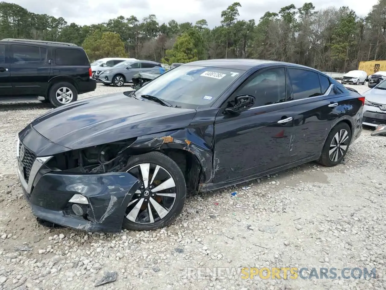 1 Photograph of a damaged car 1N4BL4EV3LC136708 NISSAN ALTIMA 2020