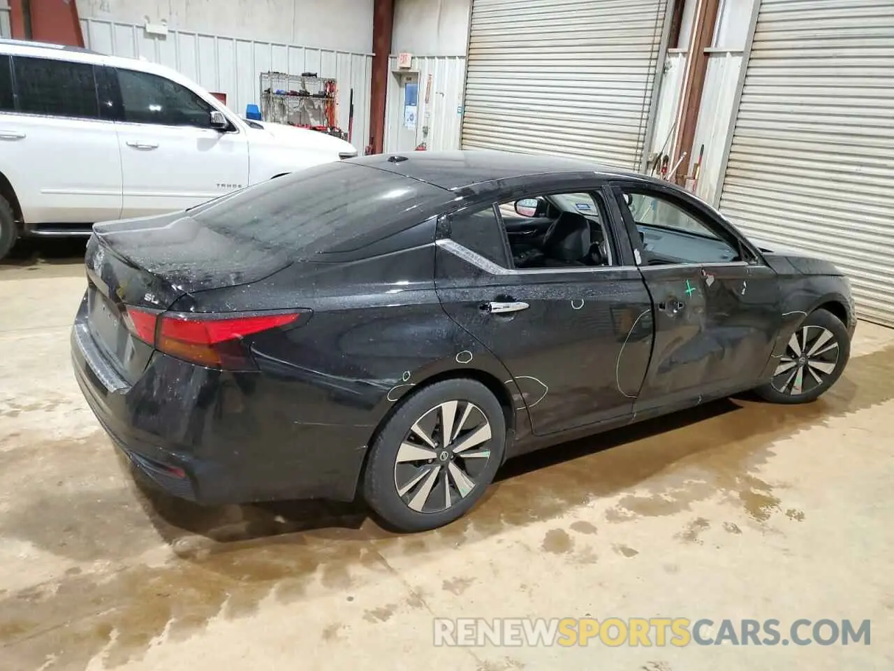 3 Photograph of a damaged car 1N4BL4EV3LC225114 NISSAN ALTIMA 2020