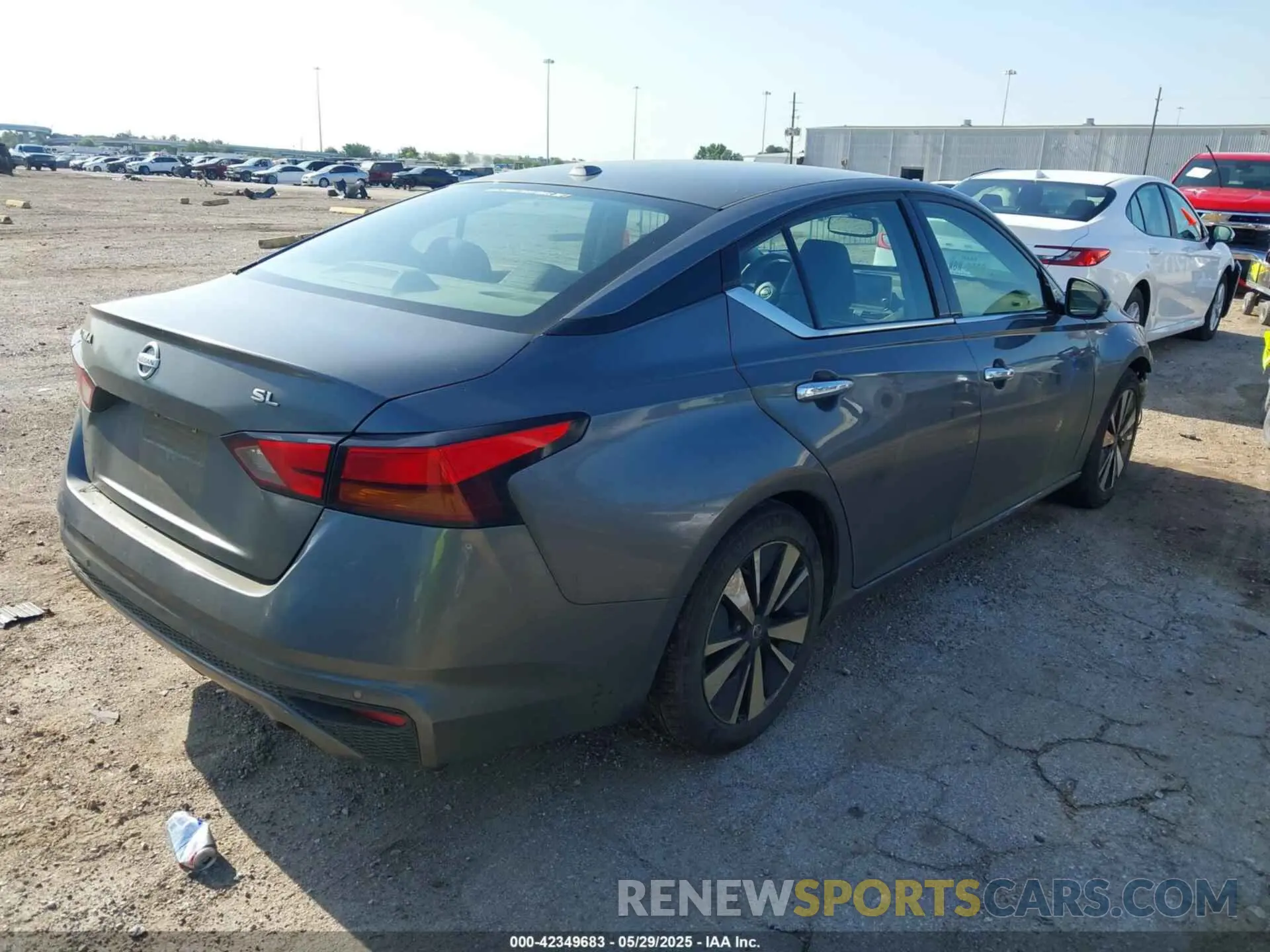 4 Фотография поврежденного автомобиля 1N4BL4EV5LC127380 NISSAN ALTIMA 2020