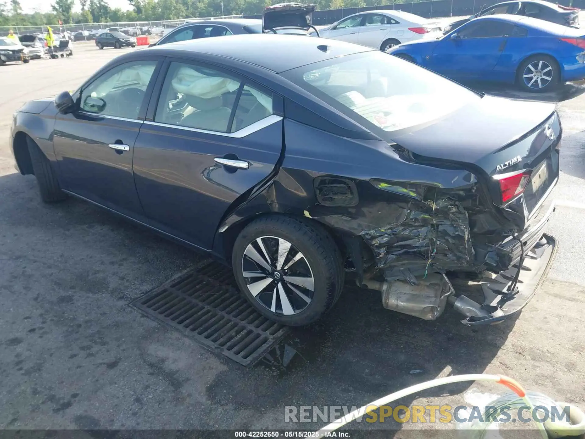 3 Фотография поврежденного автомобиля 1N4BL4EV5LC162873 NISSAN ALTIMA 2020