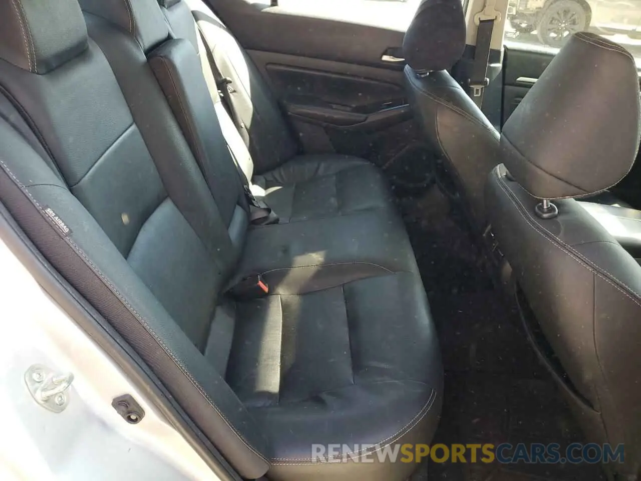 10 Photograph of a damaged car 1N4BL4EV5LC164056 NISSAN ALTIMA 2020