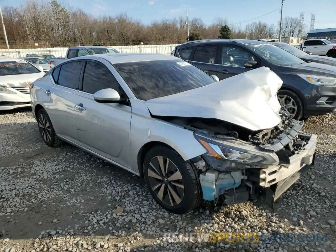 4 Photograph of a damaged car 1N4BL4EV6LC186082 NISSAN ALTIMA 2020