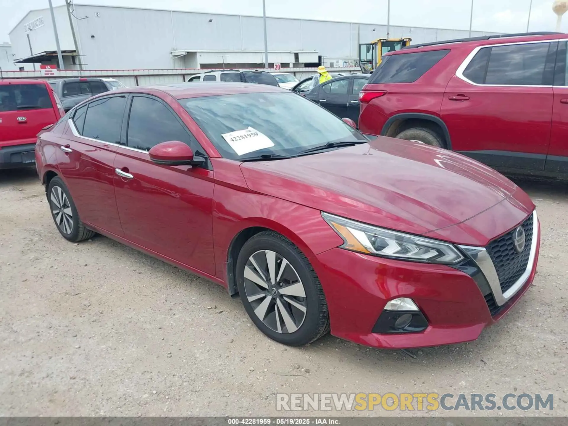 1 Photograph of a damaged car 1N4BL4EV7LC136579 NISSAN ALTIMA 2020