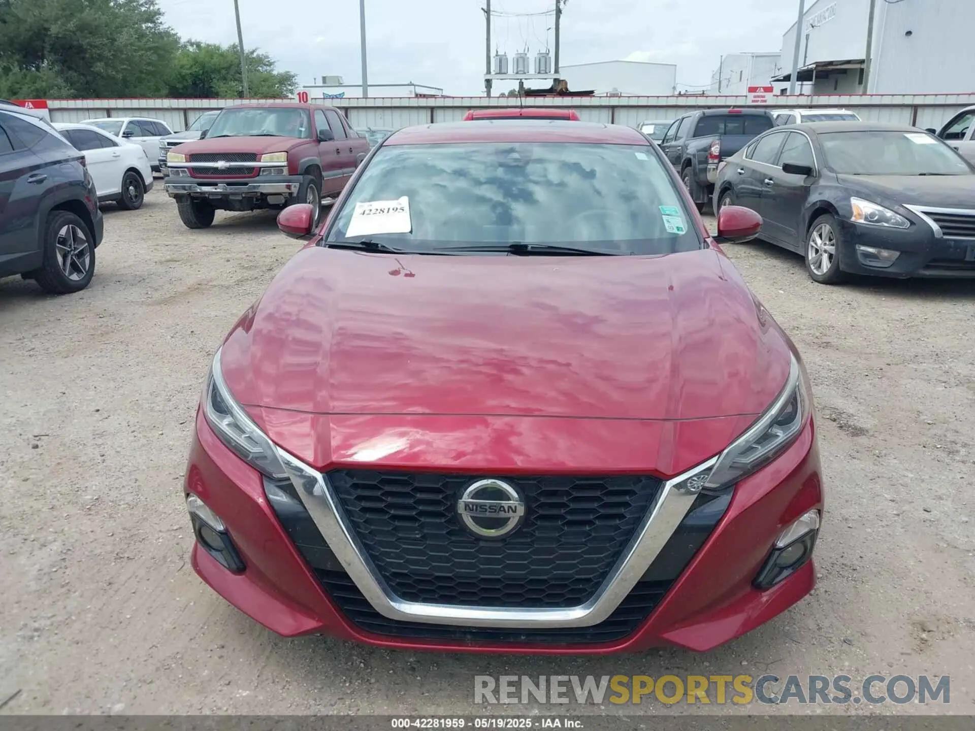 13 Photograph of a damaged car 1N4BL4EV7LC136579 NISSAN ALTIMA 2020
