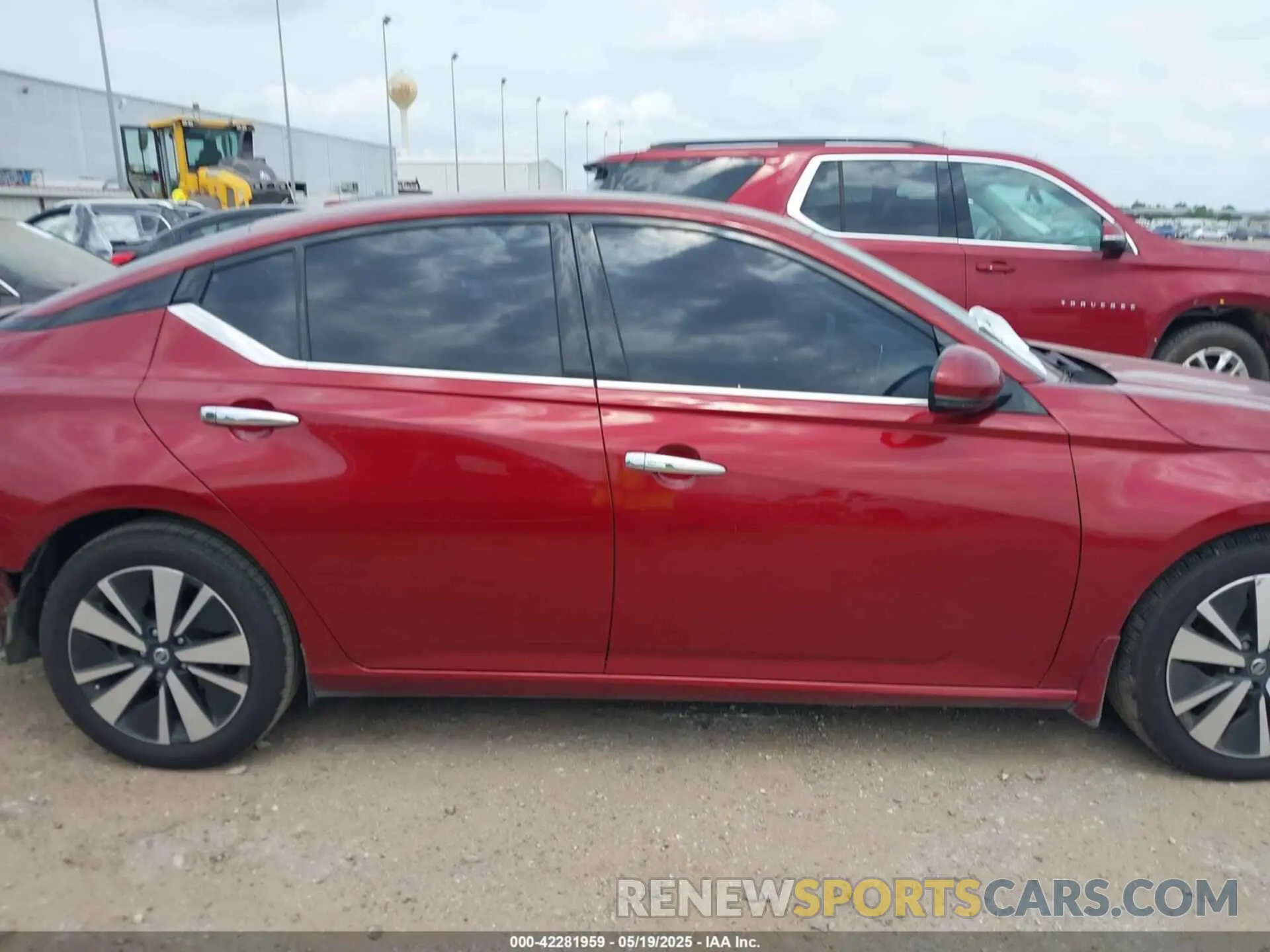 14 Photograph of a damaged car 1N4BL4EV7LC136579 NISSAN ALTIMA 2020