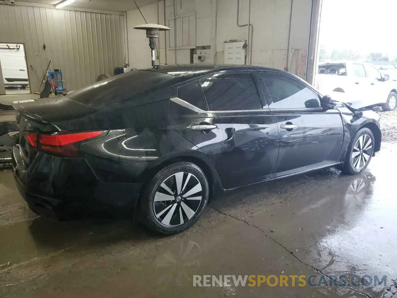 3 Фотография поврежденного автомобиля 1N4BL4EV8LC114090 NISSAN ALTIMA 2020