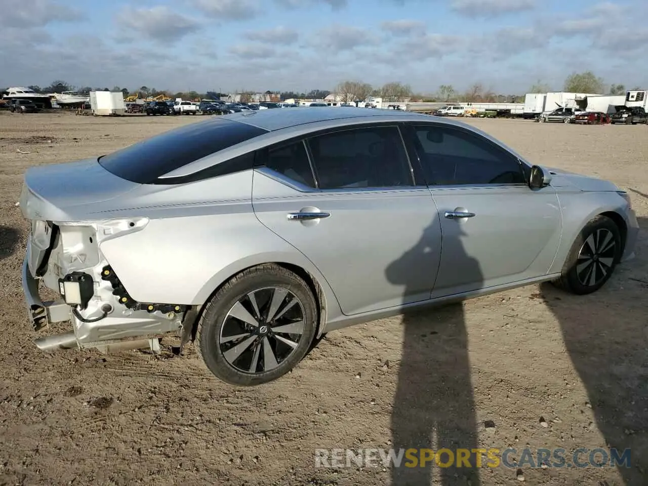 3 Фотография поврежденного автомобиля 1N4BL4EV8LC163595 NISSAN ALTIMA 2020
