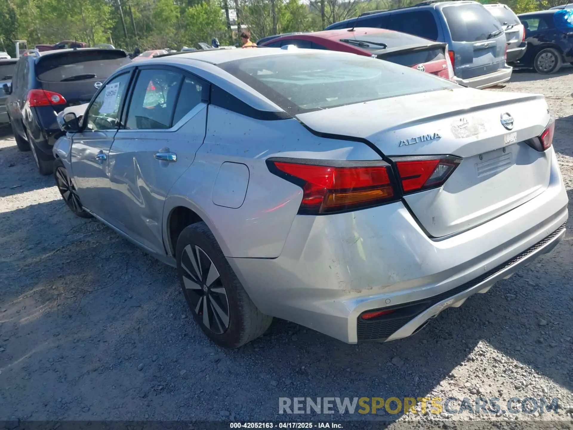 3 Фотография поврежденного автомобиля 1N4BL4EV9LC163668 NISSAN ALTIMA 2020