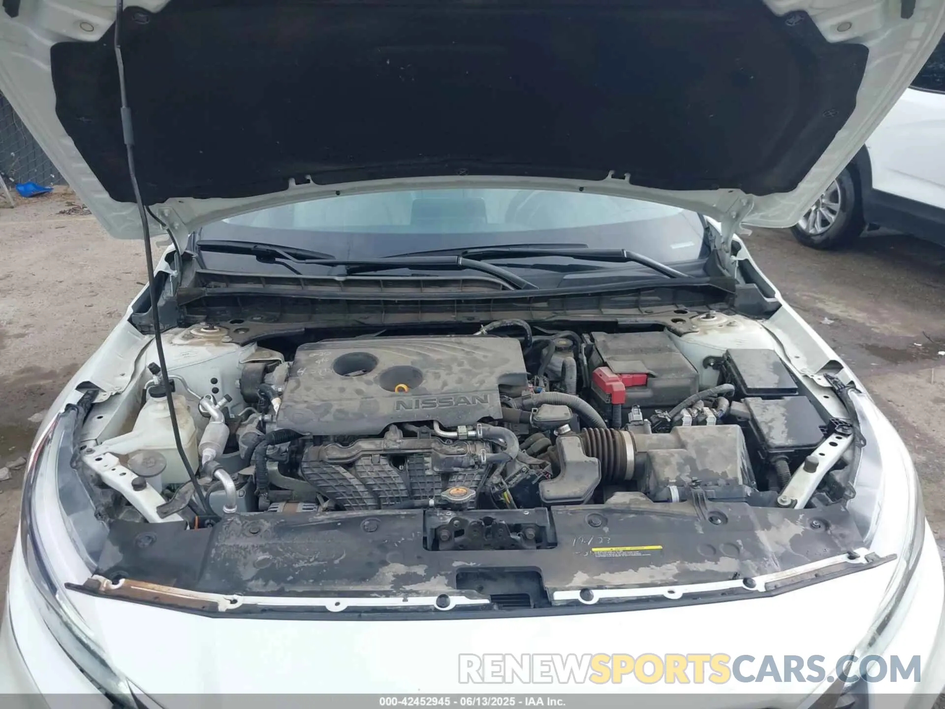 10 Photograph of a damaged car 1N4BL4EV9LN323021 NISSAN ALTIMA 2020