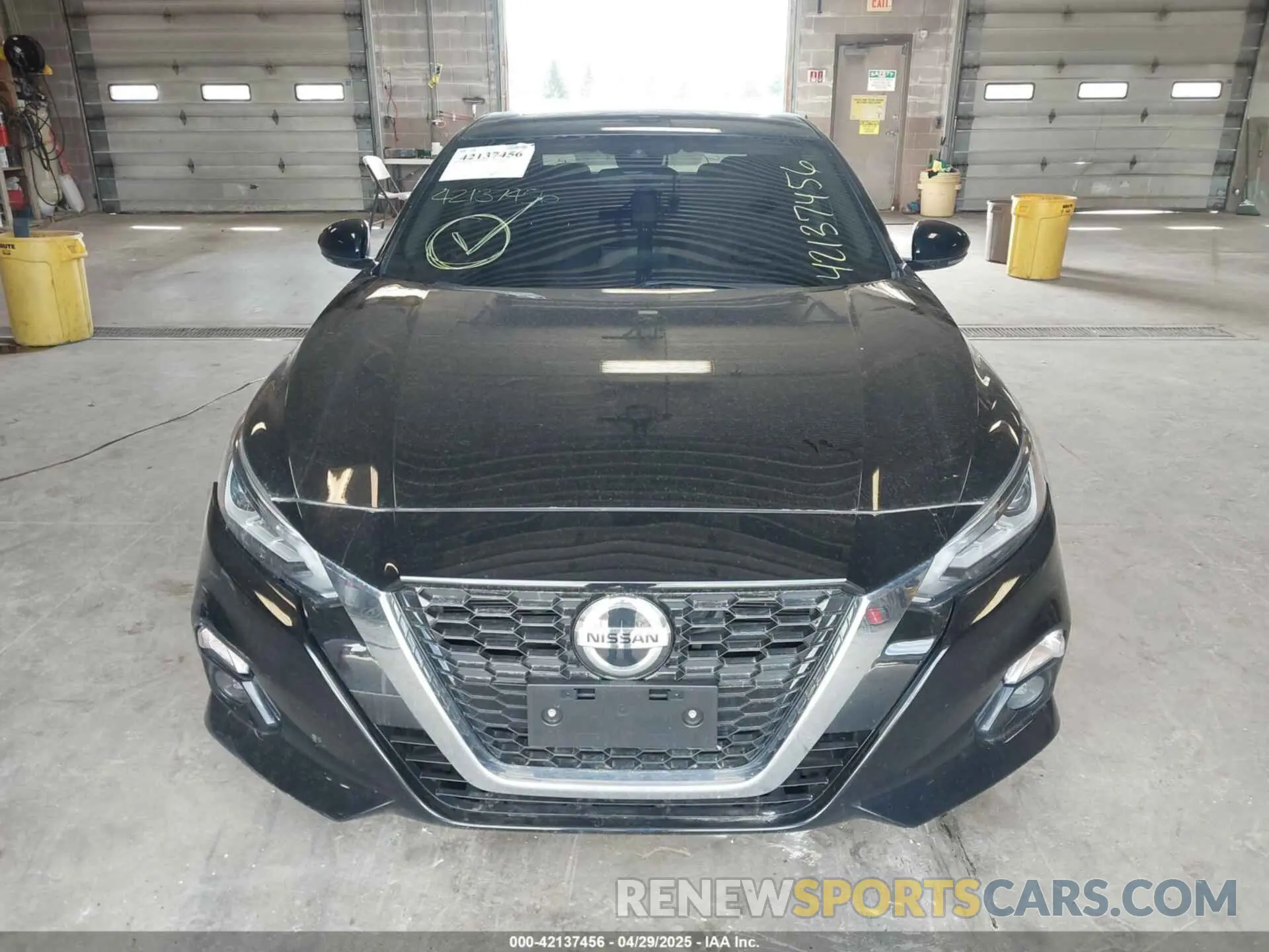 11 Photograph of a damaged car 1N4BL4EVXLC157426 NISSAN ALTIMA 2020