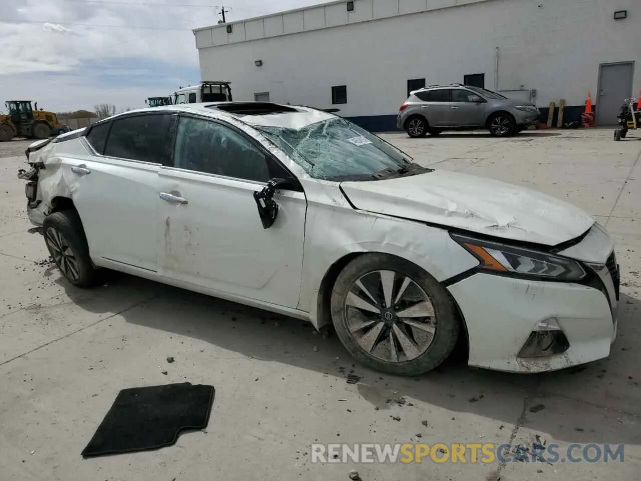 4 Фотография поврежденного автомобиля 1N4BL4EW8LC273801 NISSAN ALTIMA 2020