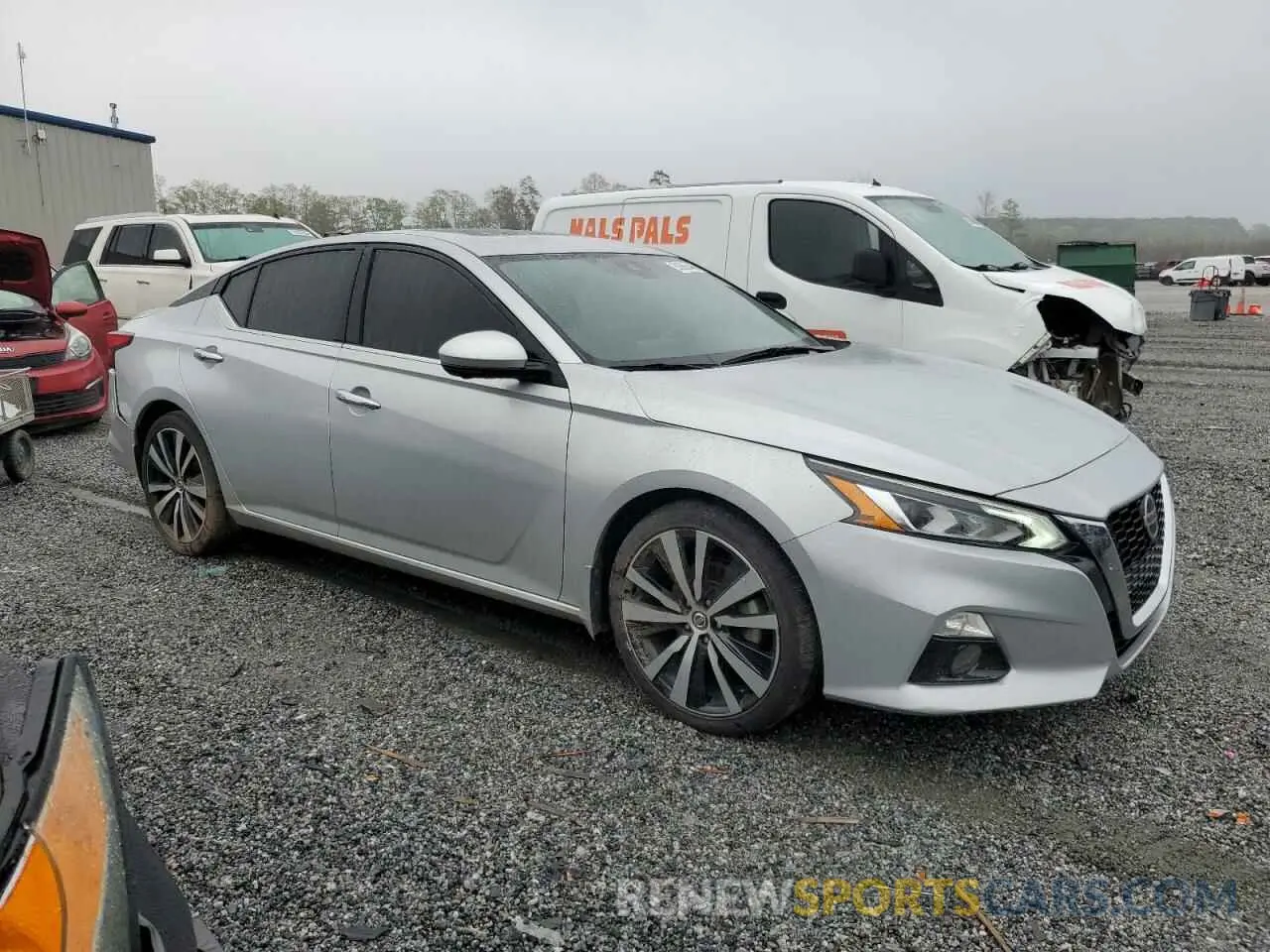 4 Фотография поврежденного автомобиля 1N4BL4FV2LN303563 NISSAN ALTIMA 2020