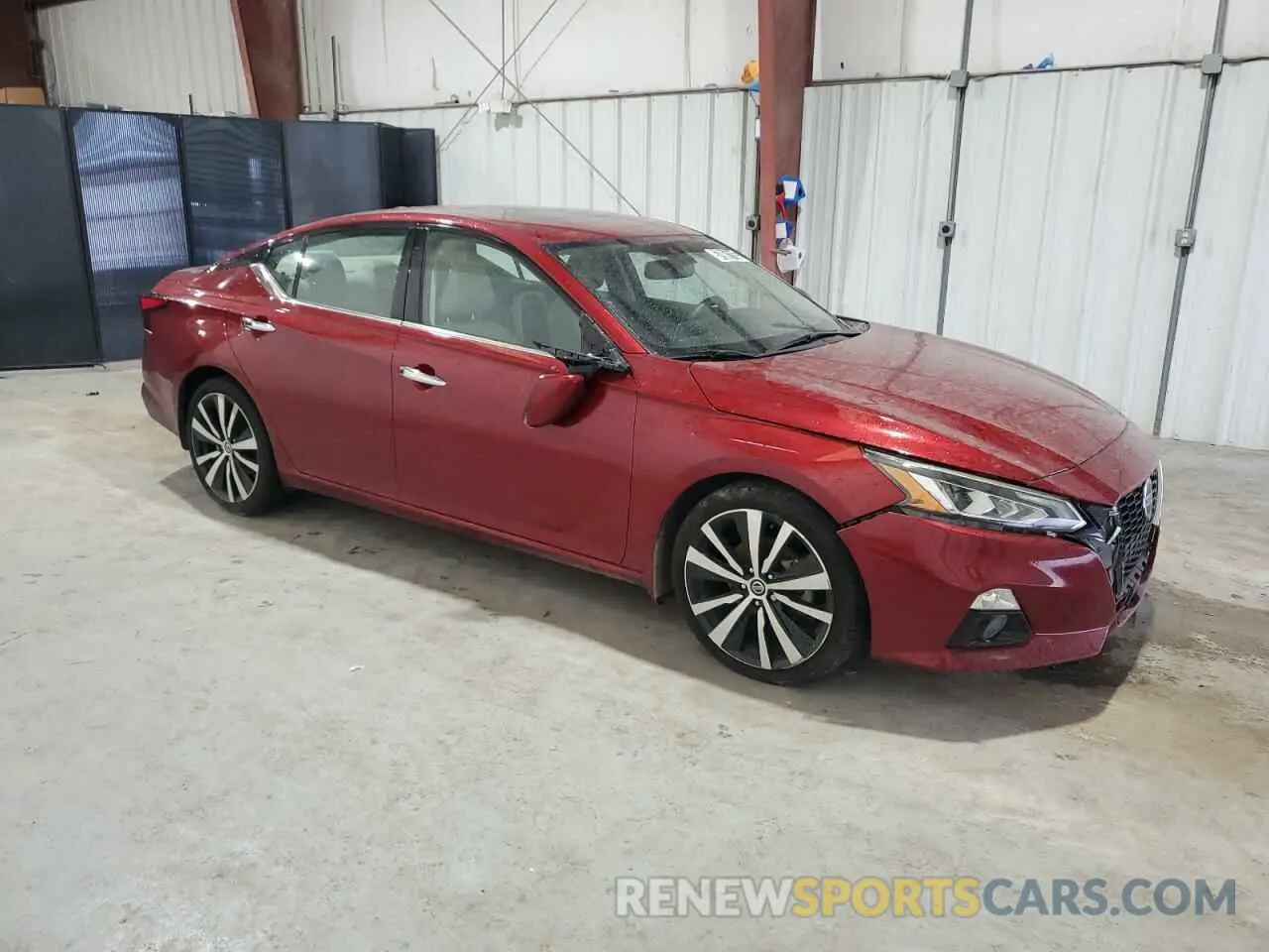 4 Photograph of a damaged car 1N4BL4FV2LN308018 NISSAN ALTIMA 2020