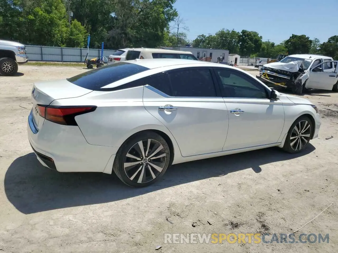 3 Фотография поврежденного автомобиля 1N4BL4FV5LN301967 NISSAN ALTIMA 2020