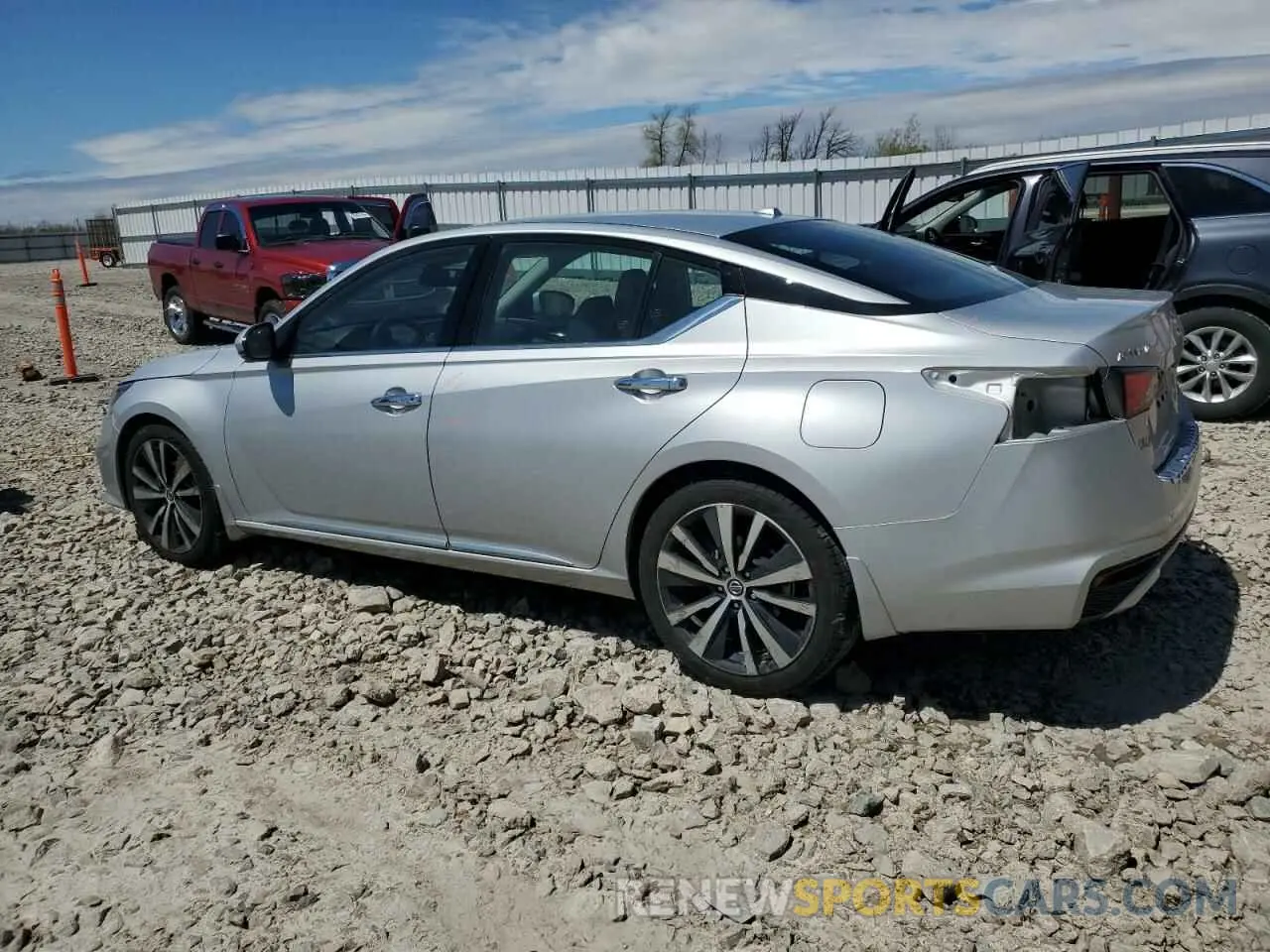 2 Photograph of a damaged car 1N4BL4FW5LC169622 NISSAN ALTIMA 2020
