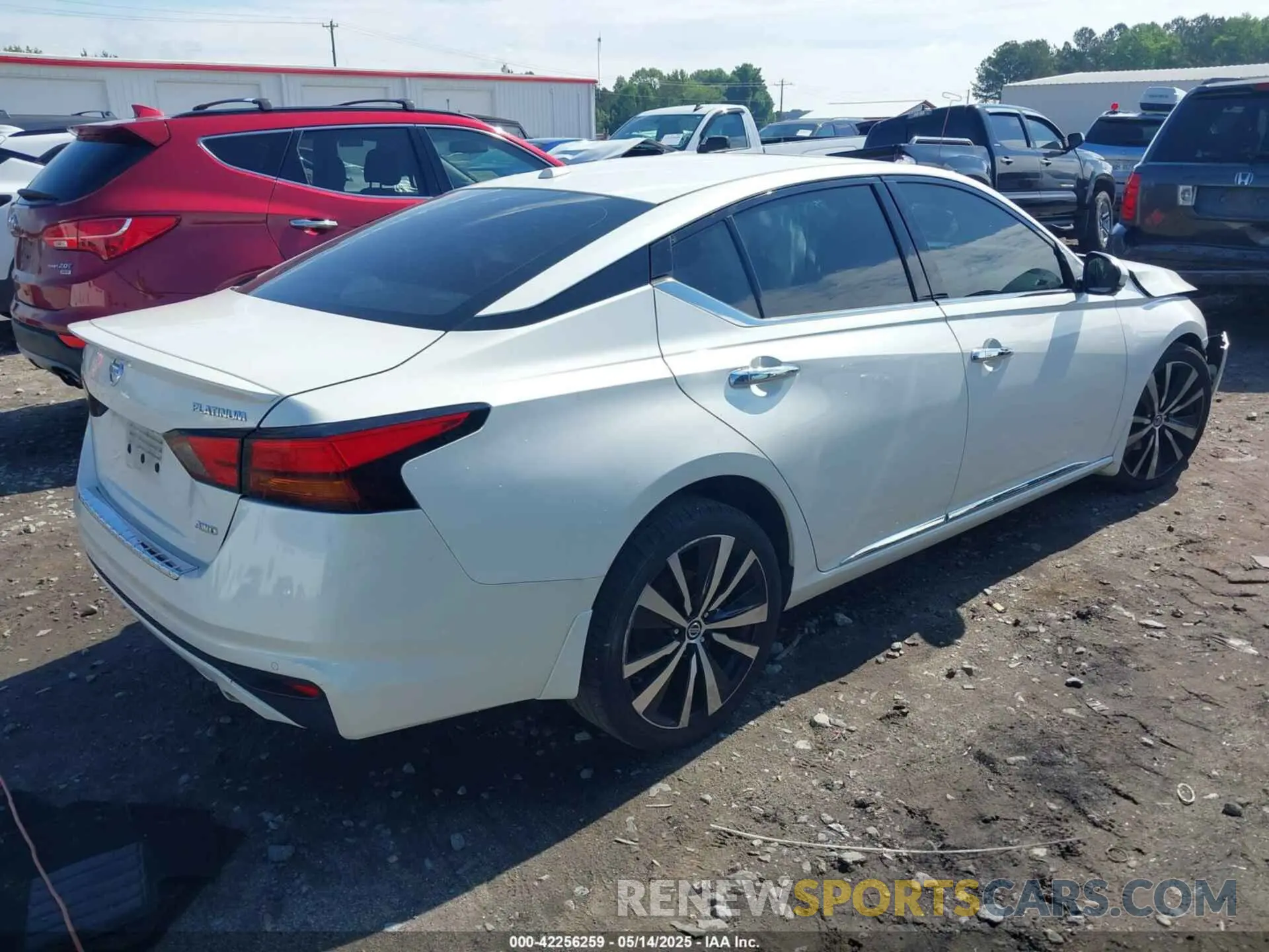 4 Фотография поврежденного автомобиля 1N4BL4FW8LC127591 NISSAN ALTIMA 2020