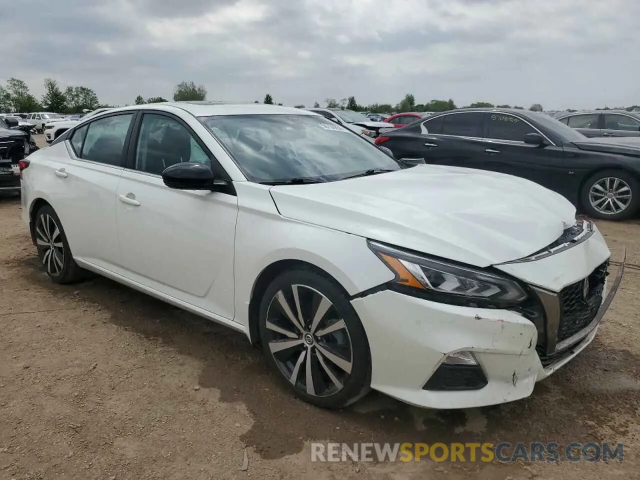 4 Photograph of a damaged car 1N4AL4CV7MN328301 NISSAN ALTIMA 2021
