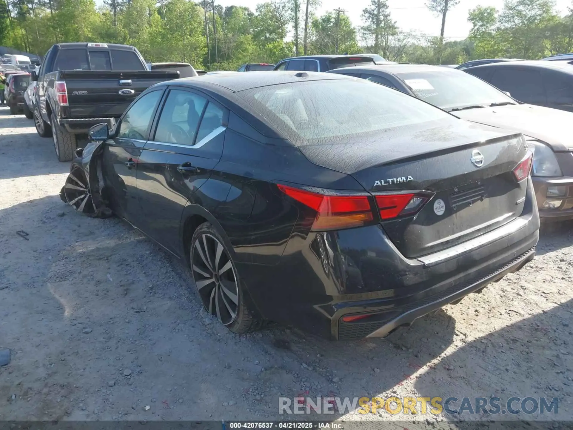 3 Photograph of a damaged car 1N4AL4CV9MN302542 NISSAN ALTIMA 2021