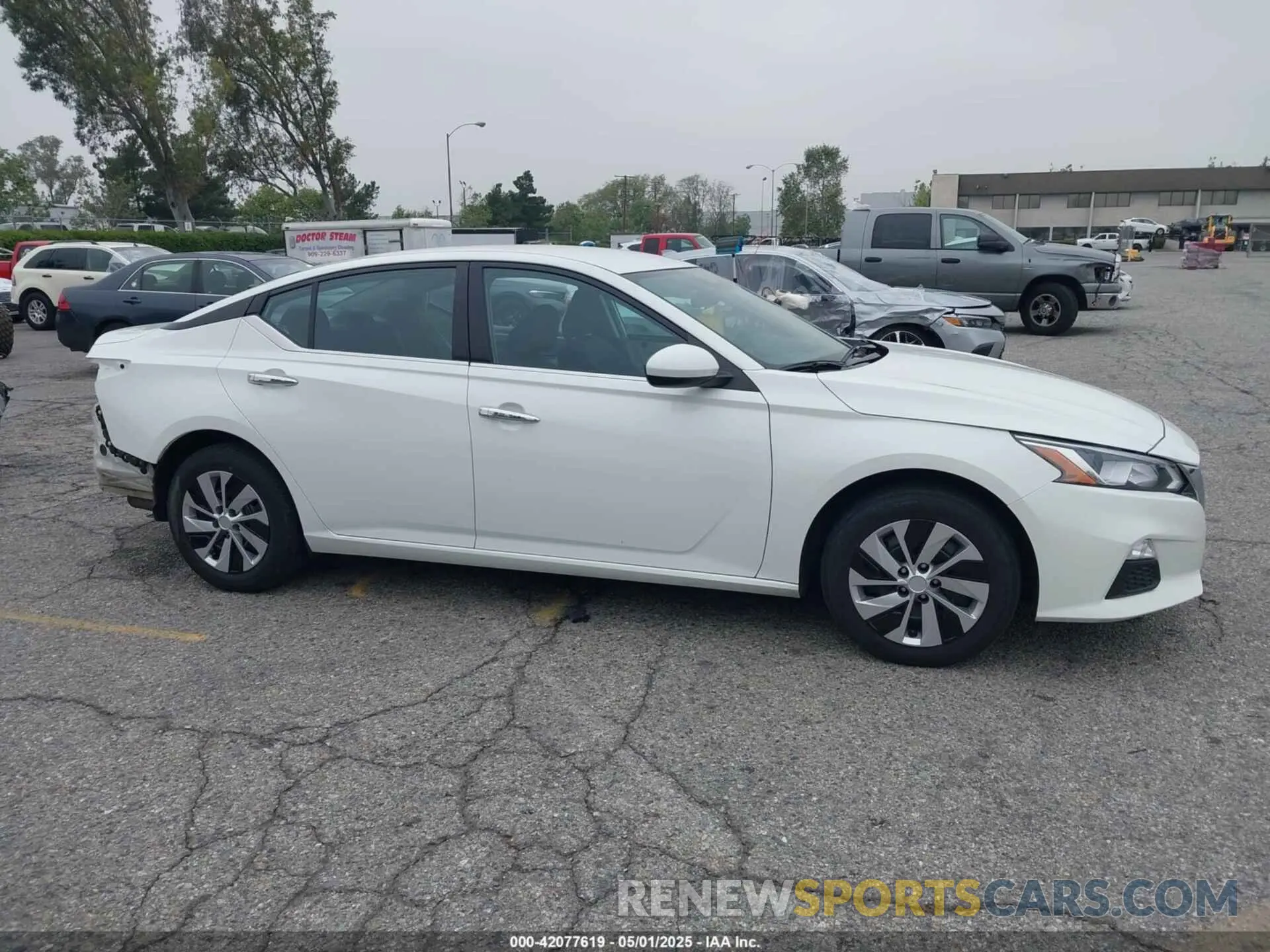 14 Photograph of a damaged car 1N4BL4BV1MN398303 NISSAN ALTIMA 2021