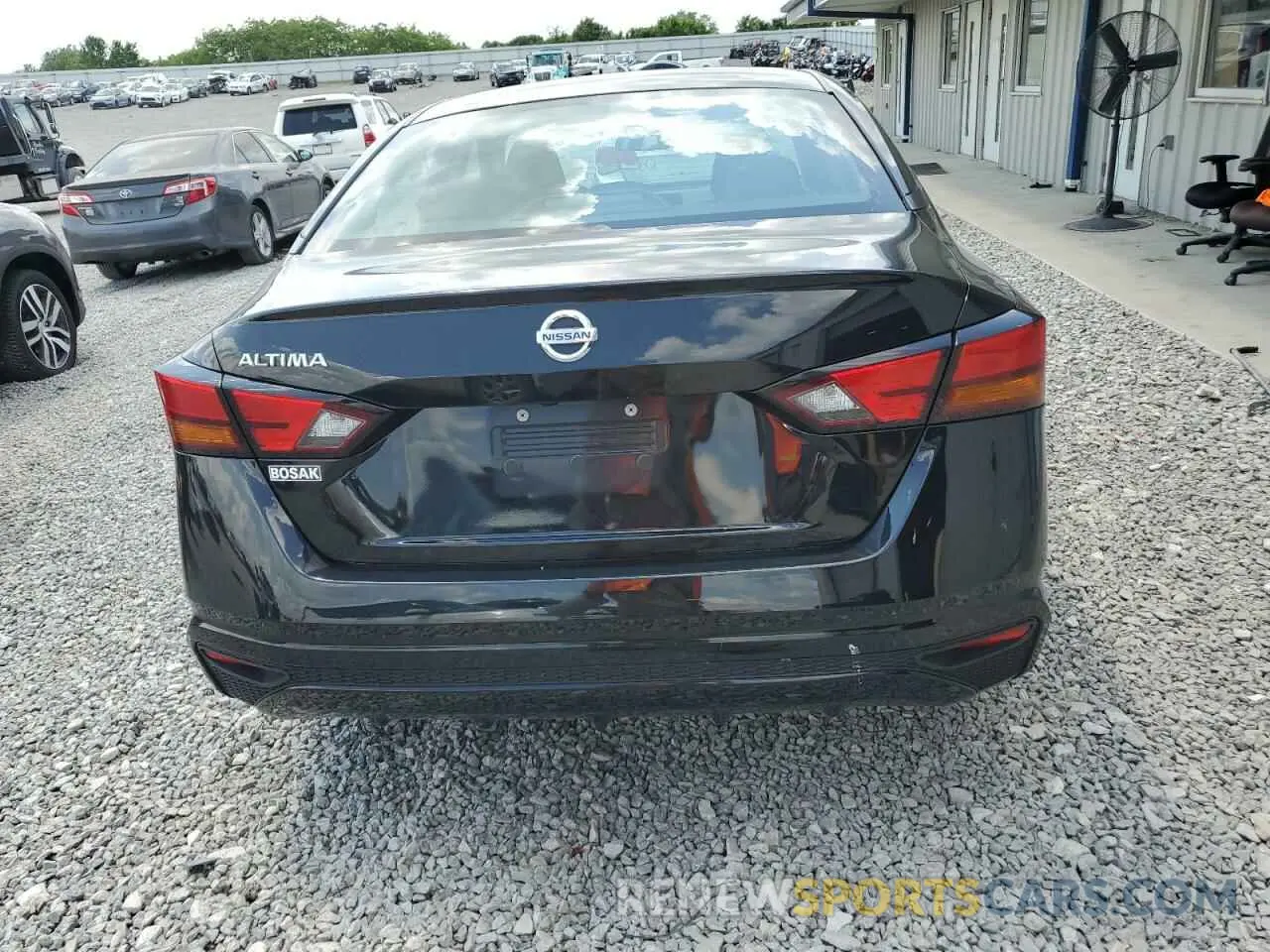 6 Photograph of a damaged car 1N4BL4BV1MN422440 NISSAN ALTIMA 2021