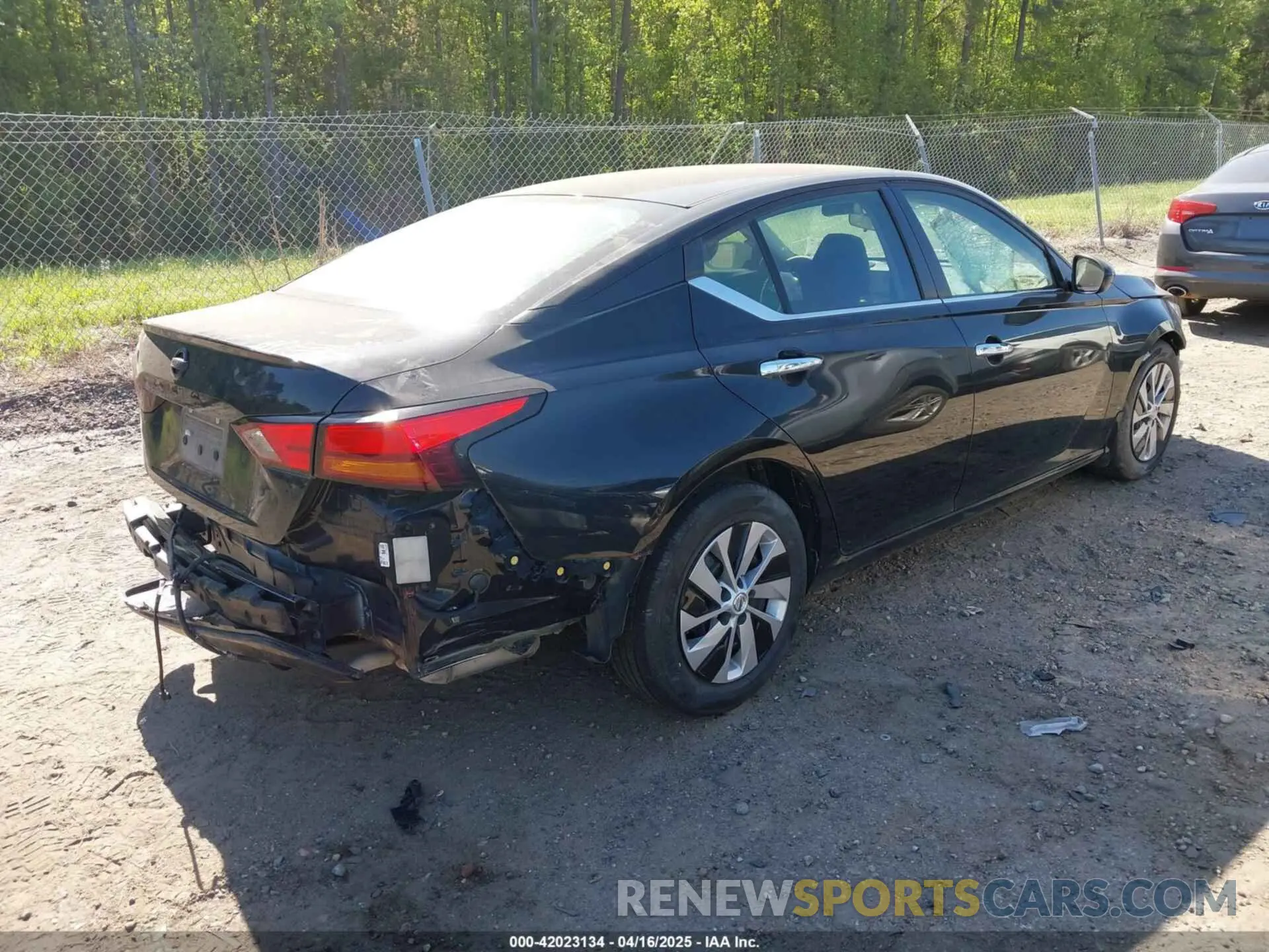 4 Фотография поврежденного автомобиля 1N4BL4BV4MN330416 NISSAN ALTIMA 2021