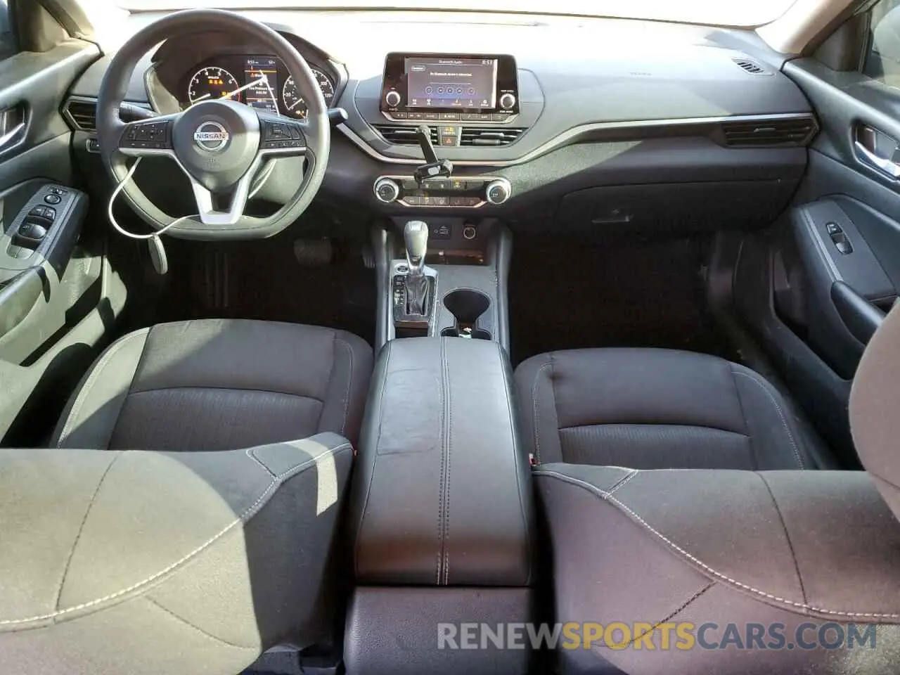 8 Photograph of a damaged car 1N4BL4BV5MN369015 NISSAN ALTIMA 2021