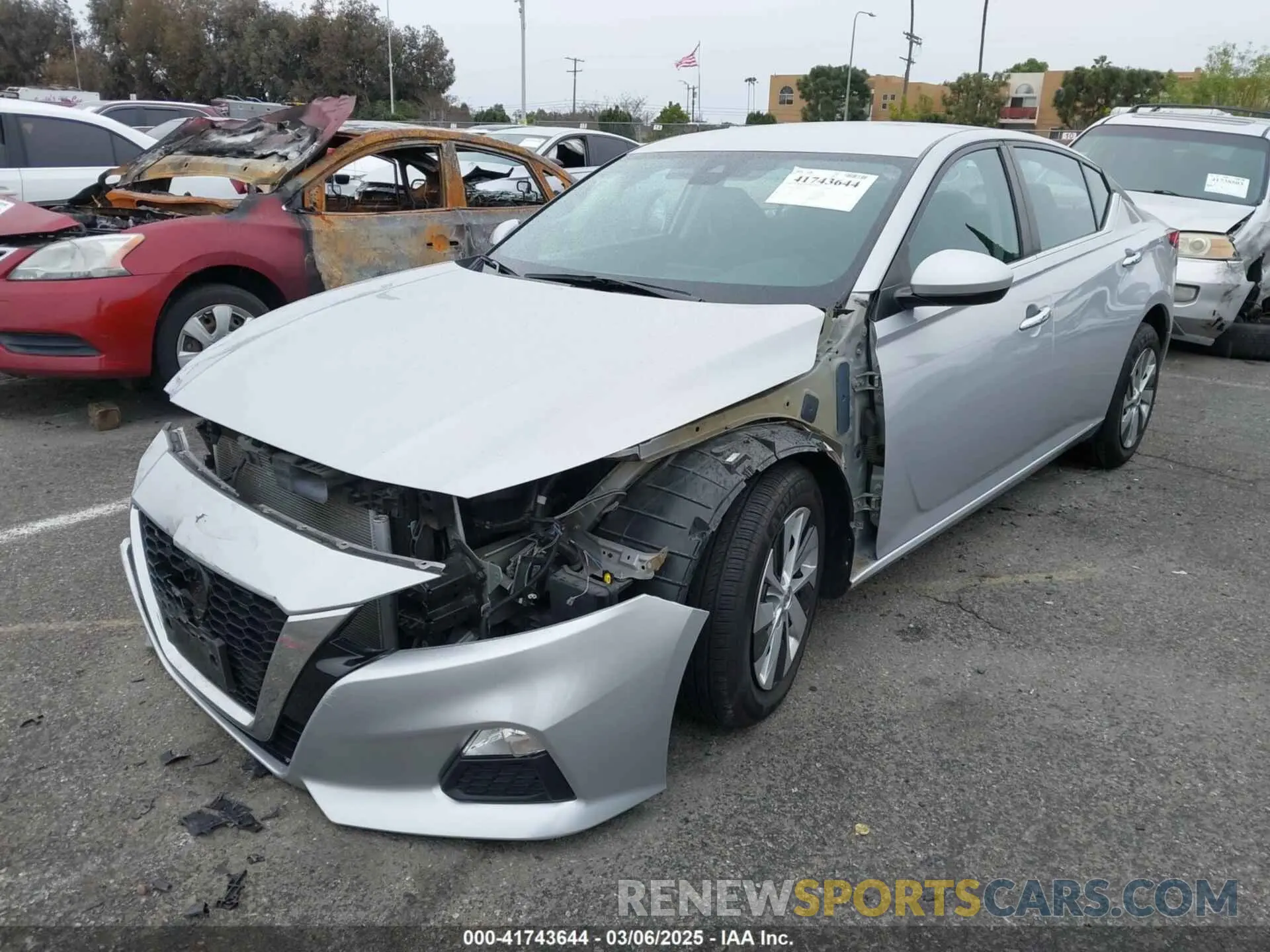 2 Photograph of a damaged car 1N4BL4BV5MN382492 NISSAN ALTIMA 2021