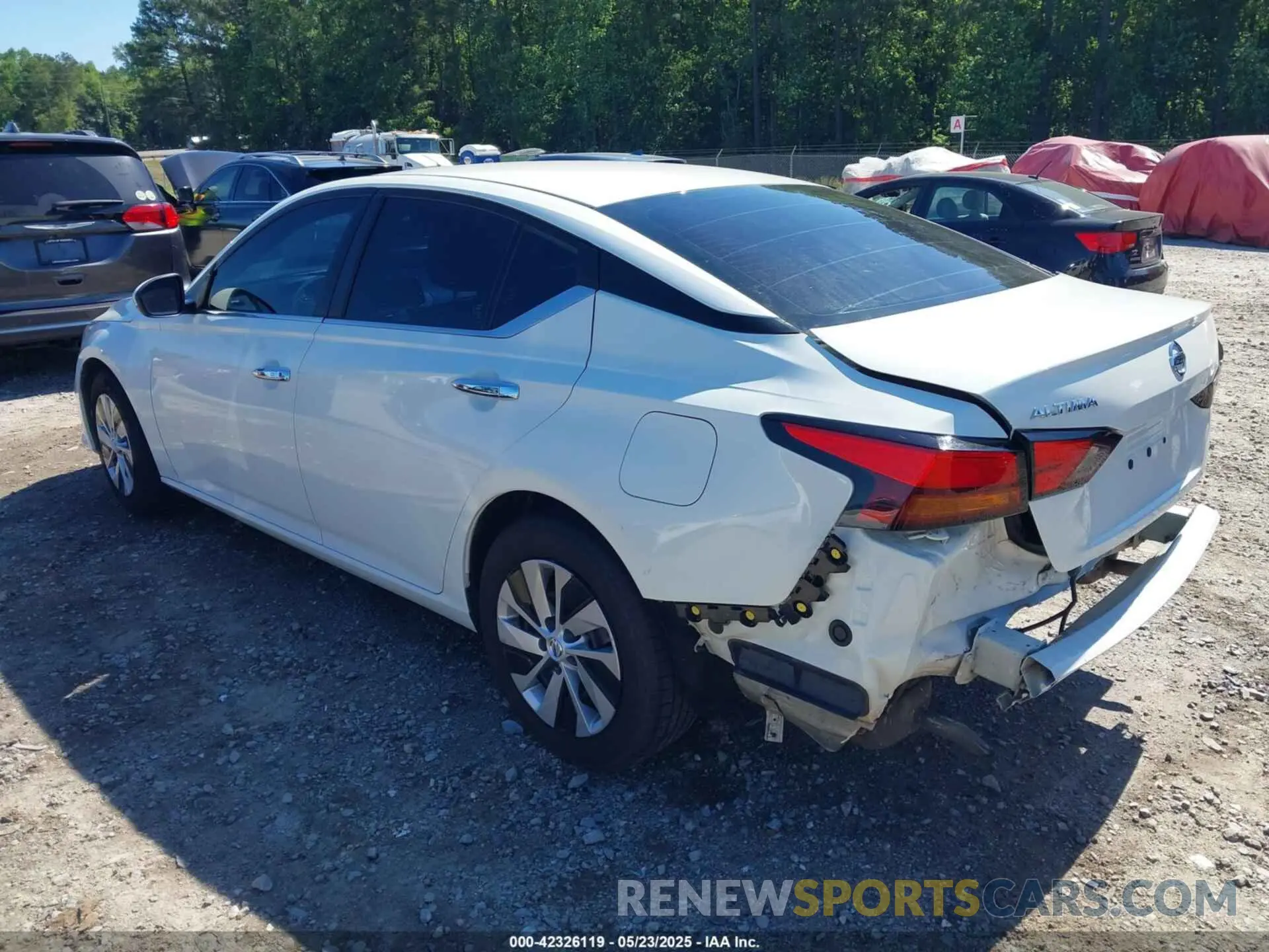 3 Photograph of a damaged car 1N4BL4BV6MN359741 NISSAN ALTIMA 2021