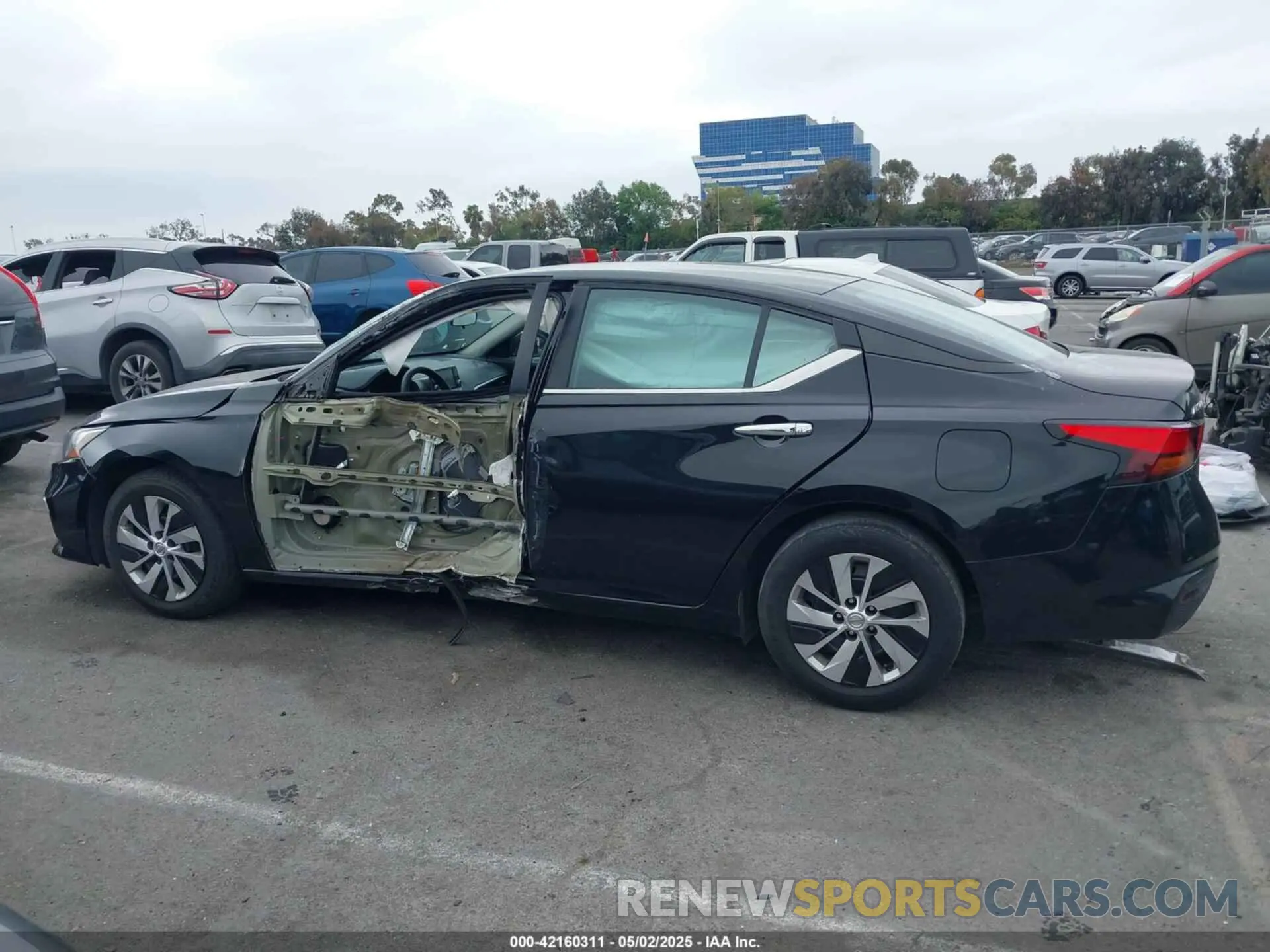 13 Фотография поврежденного автомобиля 1N4BL4BV6MN371808 NISSAN ALTIMA 2021