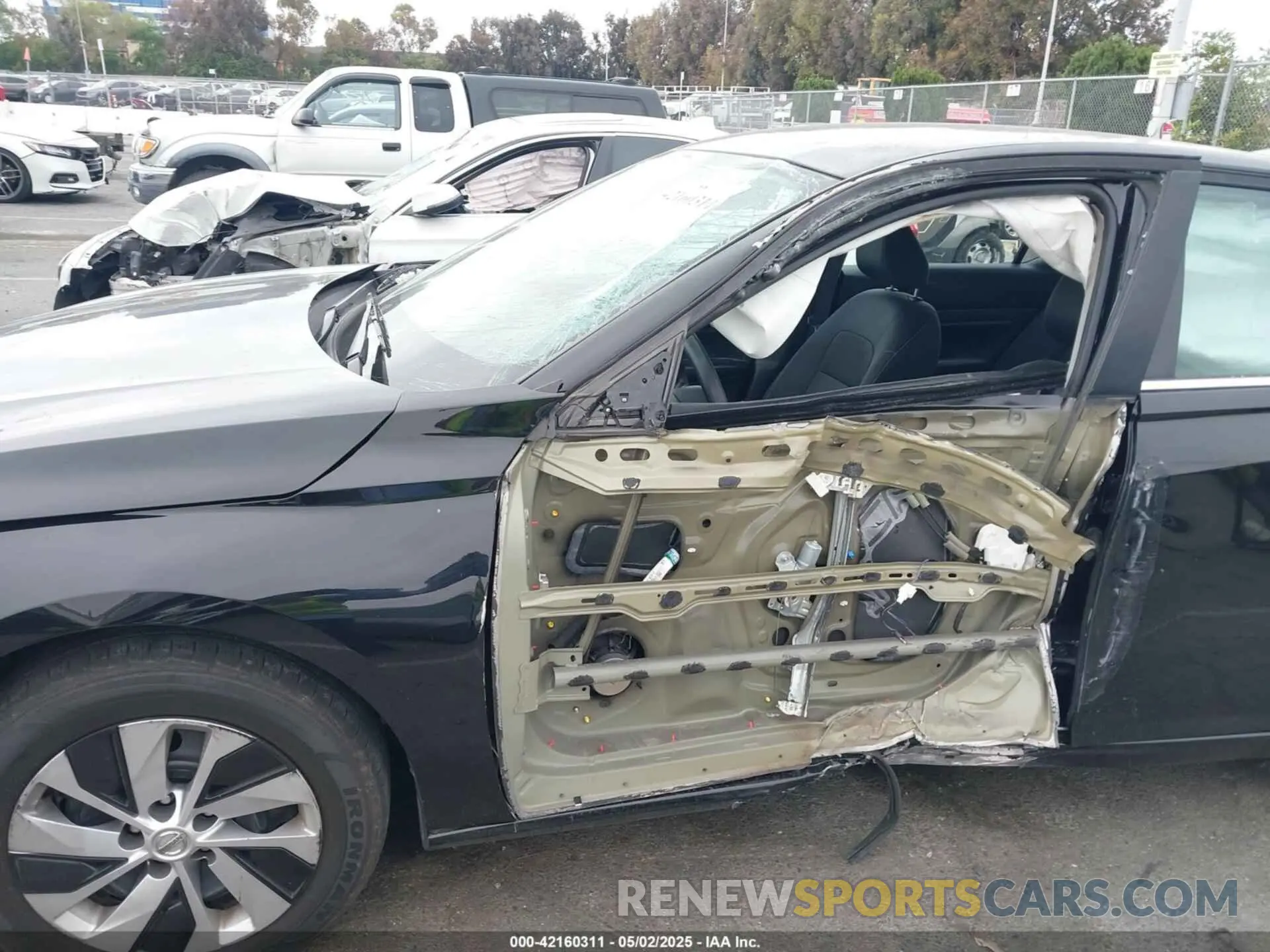 6 Фотография поврежденного автомобиля 1N4BL4BV6MN371808 NISSAN ALTIMA 2021