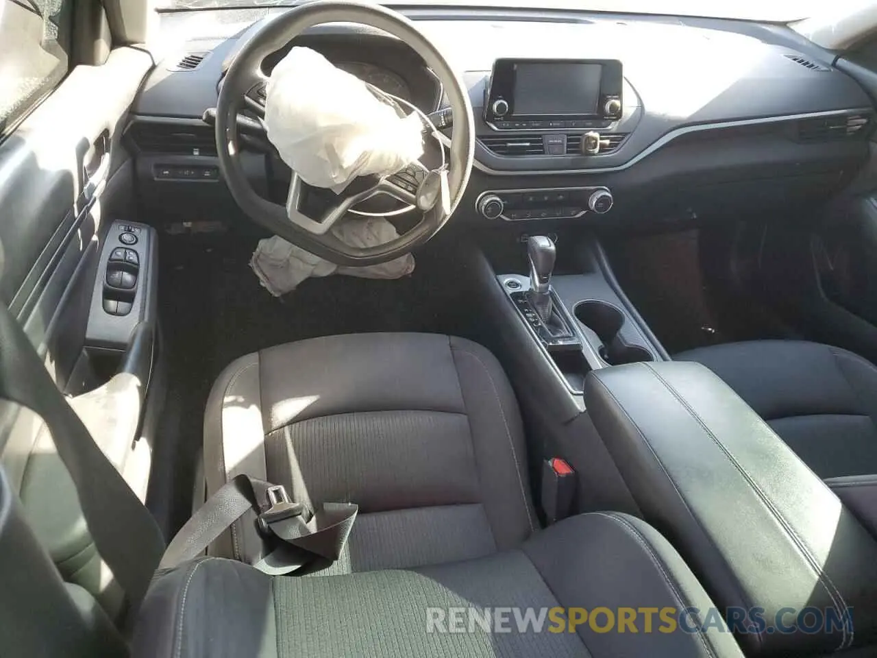 8 Фотография поврежденного автомобиля 1N4BL4BV6MN386230 NISSAN ALTIMA 2021