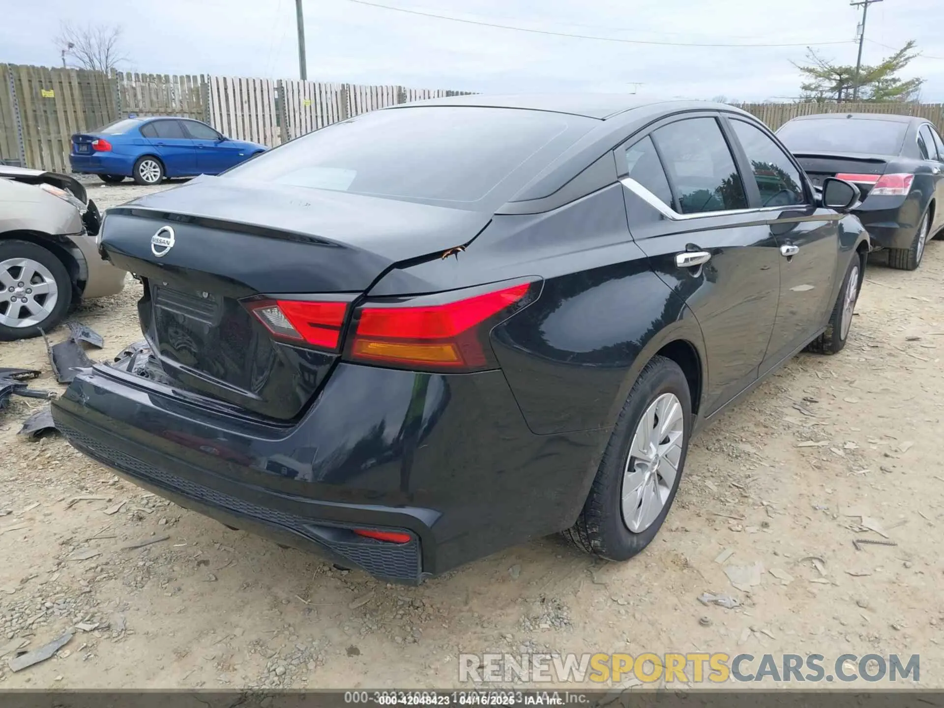 4 Photograph of a damaged car 1N4BL4BV6MN387068 NISSAN ALTIMA 2021