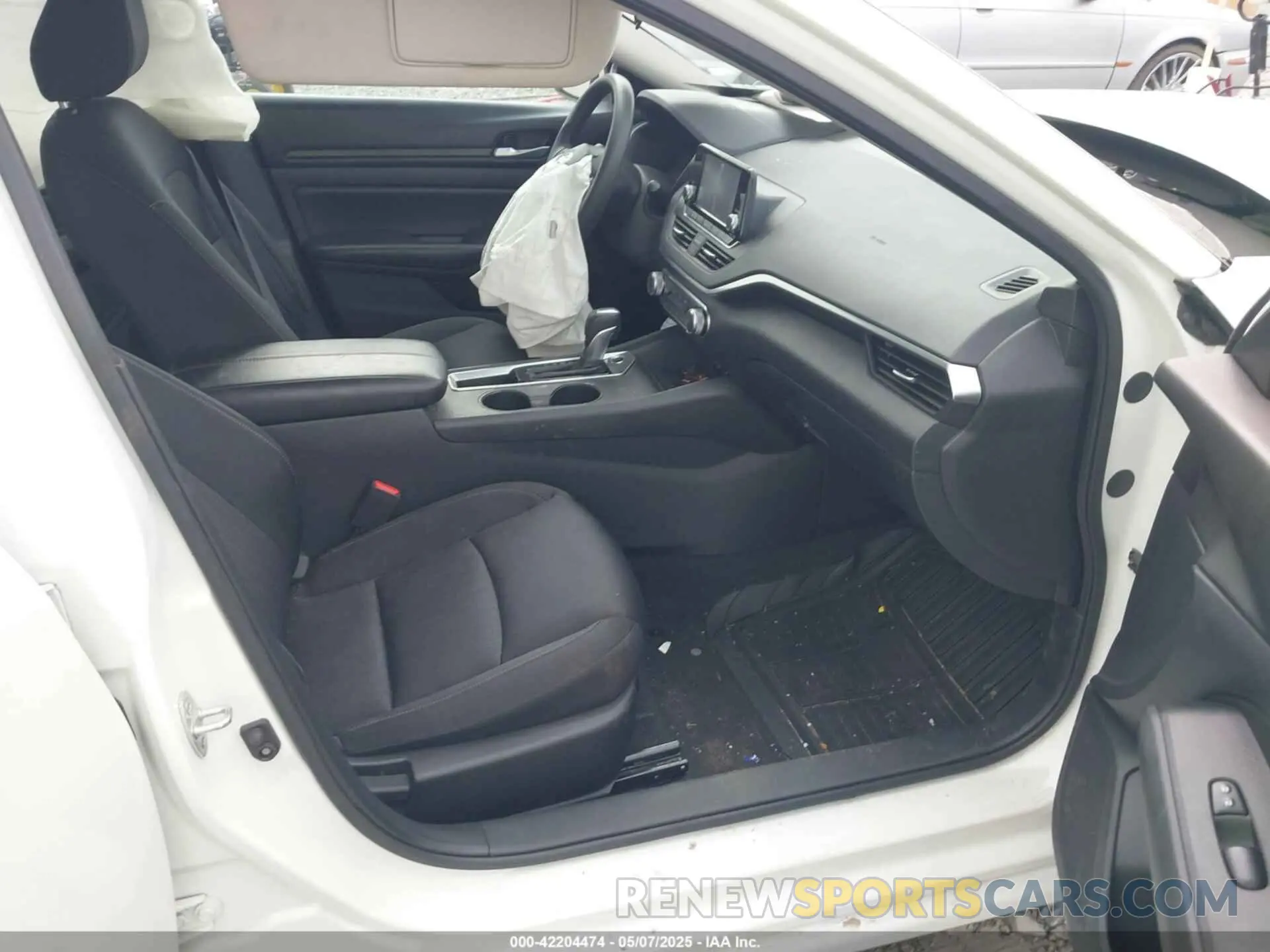 5 Photograph of a damaged car 1N4BL4BV8MN359627 NISSAN ALTIMA 2021