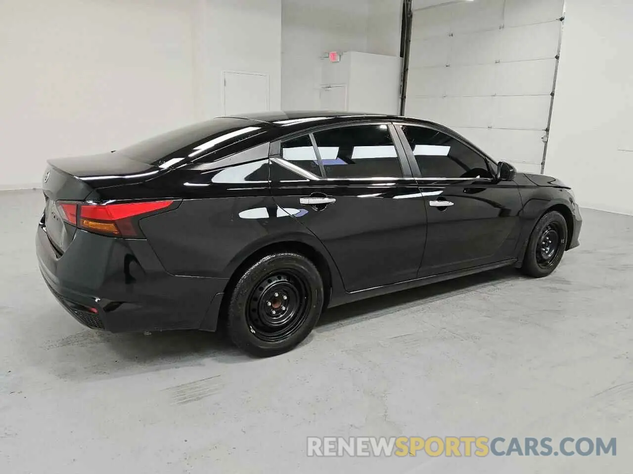 3 Фотография поврежденного автомобиля 1N4BL4BV9MN332601 NISSAN ALTIMA 2021