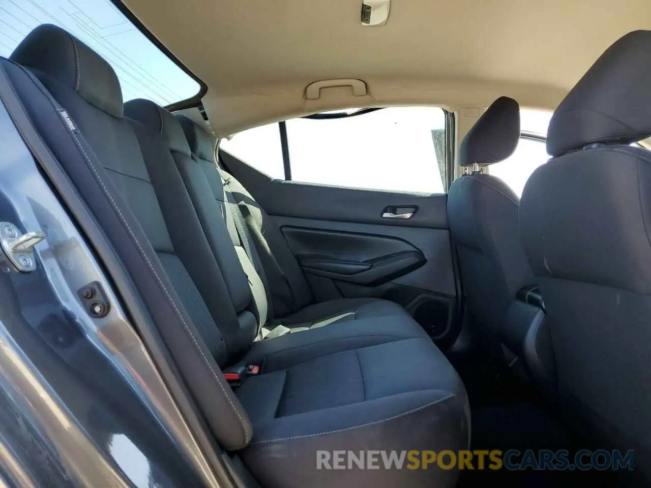 10 Фотография поврежденного автомобиля 1N4BL4BV9MN374198 NISSAN ALTIMA 2021